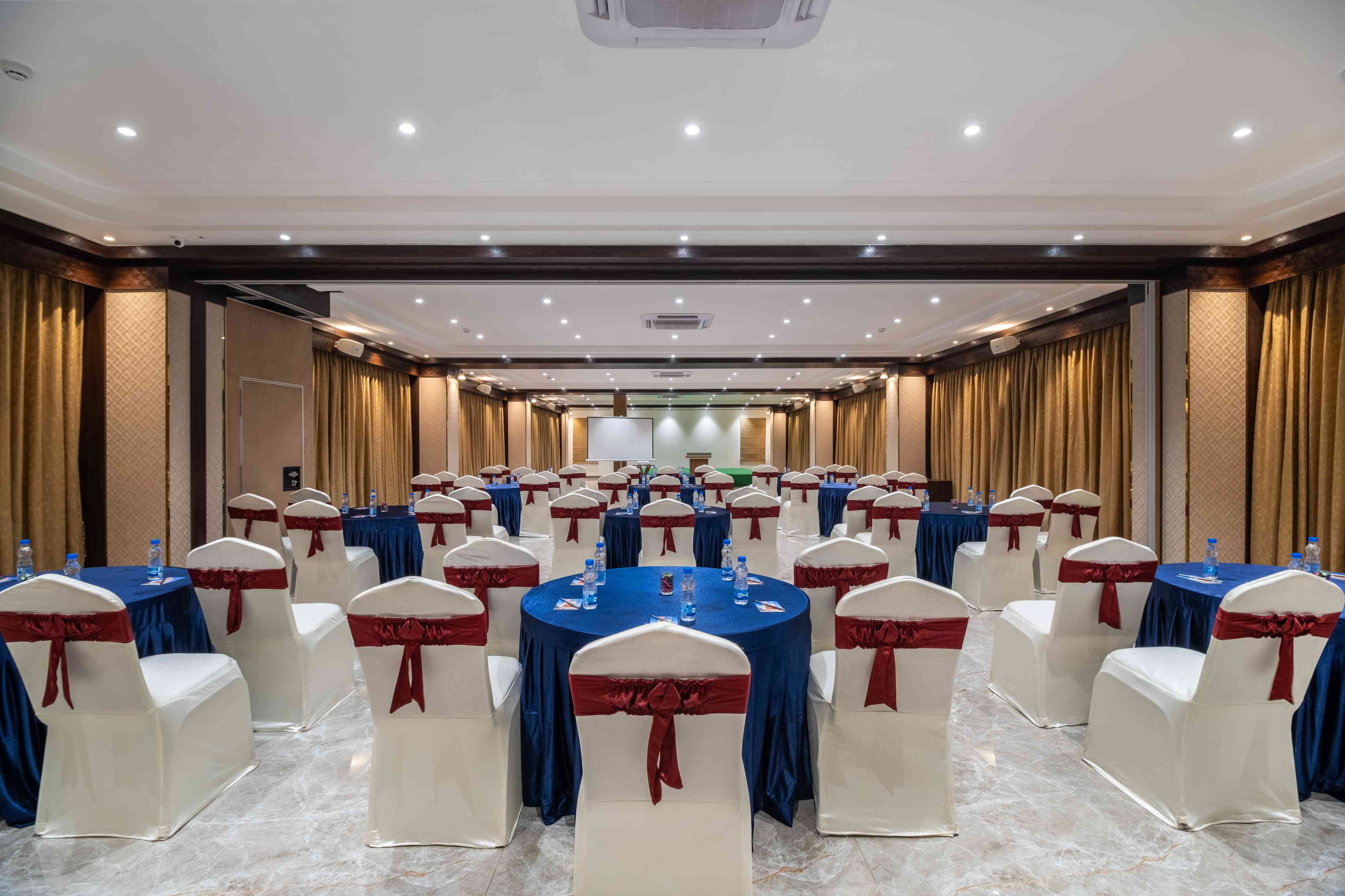 Spacious Best banquet hall in Amalapuram setup