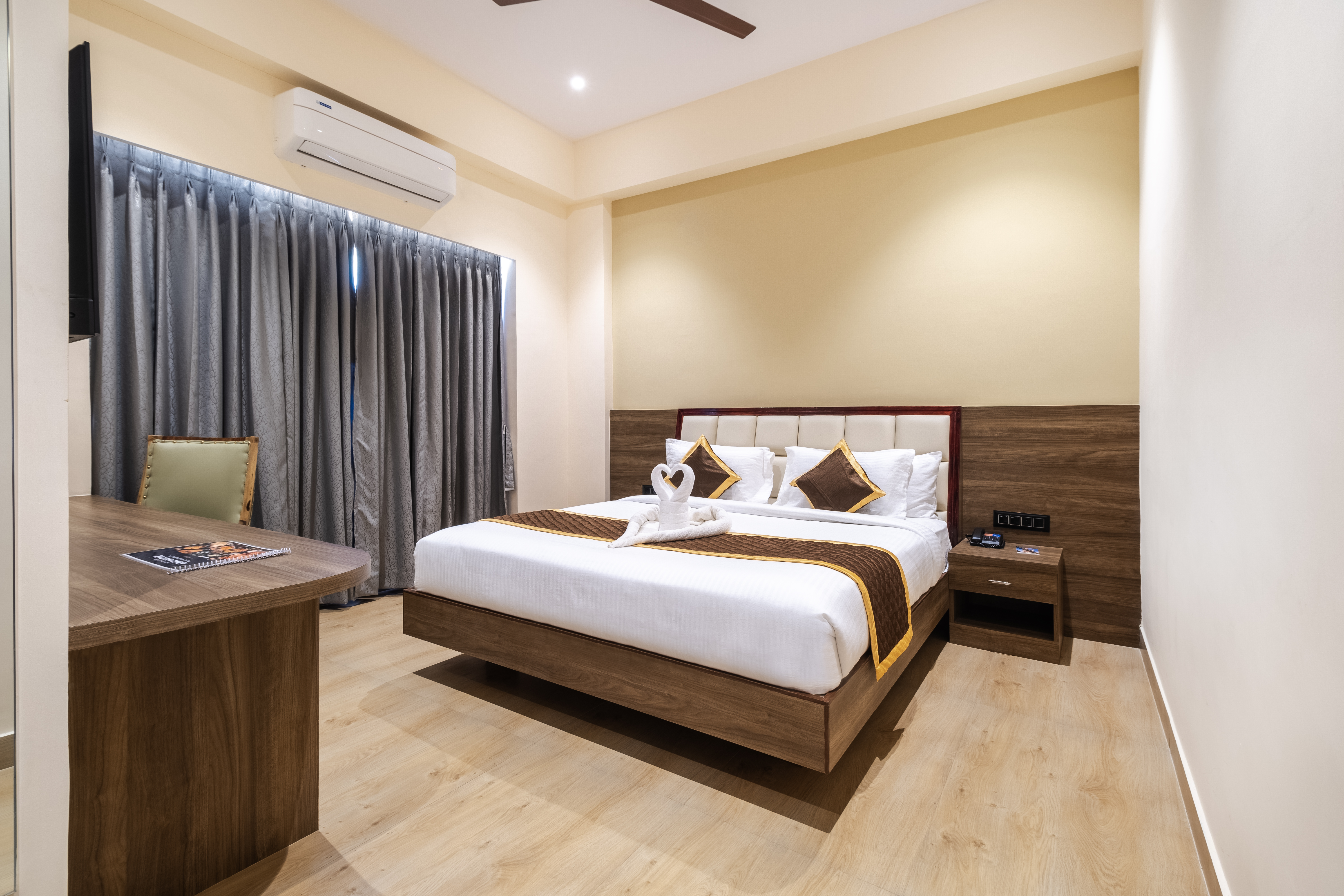 Hotel rooms near me Amalapuram Heights